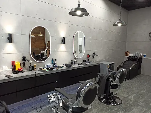 1 - Rust & Stone Salon