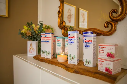 6 - Ruth Braun Fußpflege nach med. Richtlinien