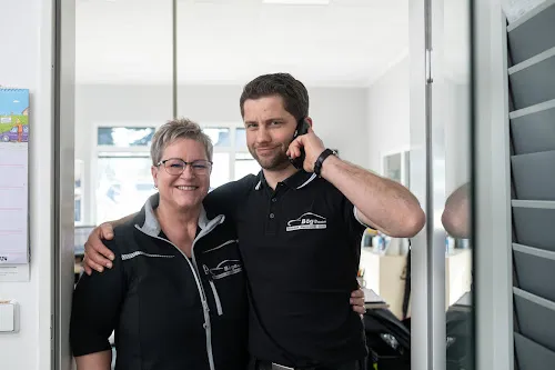 2 - S & F Kfz Automobile Service