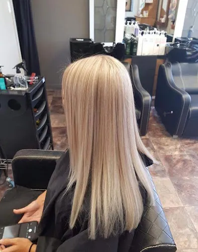 5 - Sadies Hair Shed