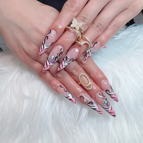 6 - Saigon nails & beauty