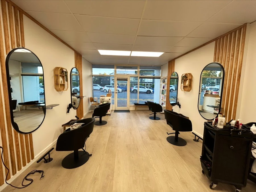 1 - Salon A by Genie