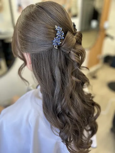 3 - Salon A by Genie