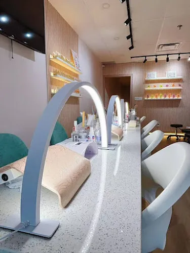 3 - Salon Beauty Centre Inc