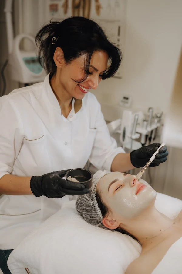 1 - Salon Berit - Frisør Odense