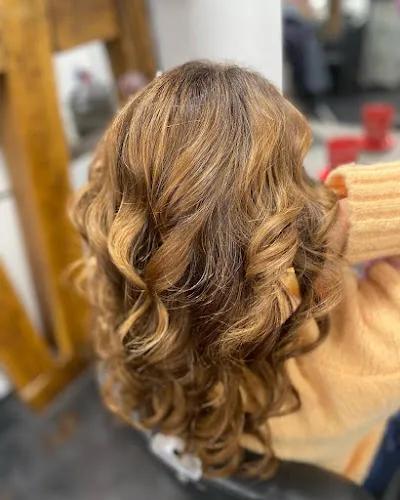 5 - Salon Claus Friseursalon