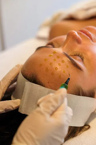 7 - Salon Experience by Niesje