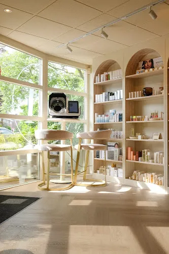 5 - Salon Experience by Niesje