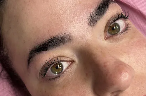 6 - SALON FIRST CLASS FRISEUR GROß-GERAU