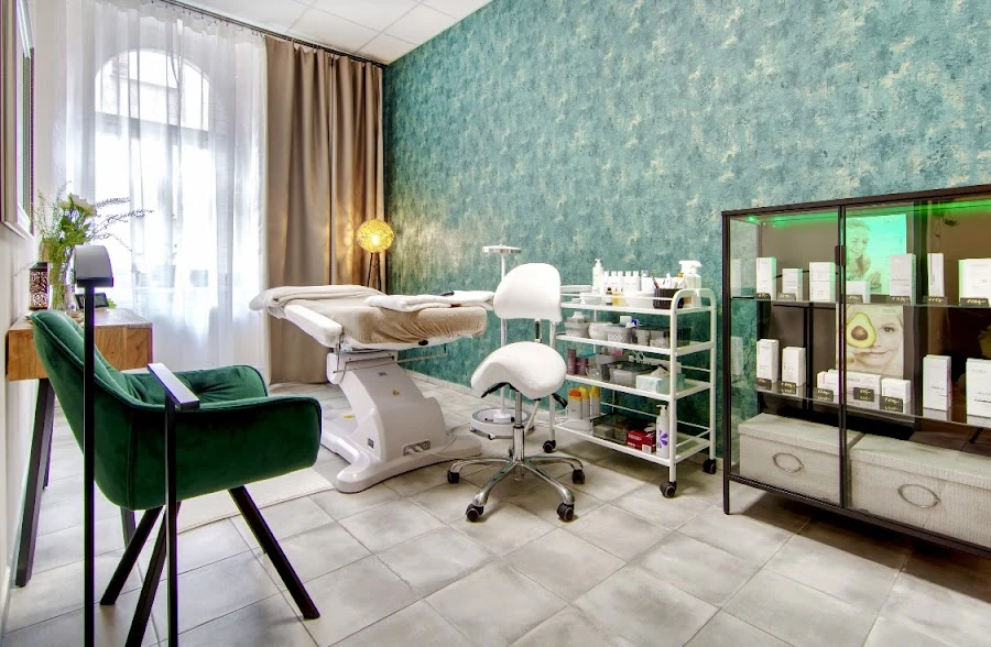 1 - Salon For You Hradec Králové - salon služeb