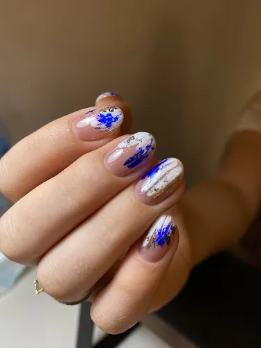 4 - Salon fryzjersko - kosmetyczny