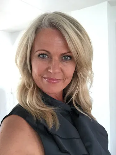 2 - Salon Guldsaksen