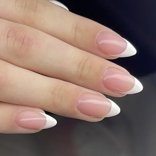 4 - Salon Guldsaksen