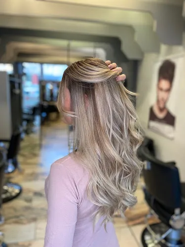 4 - Salon Gute Laune