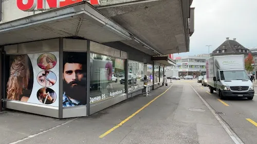 3 - Salon Hintergass