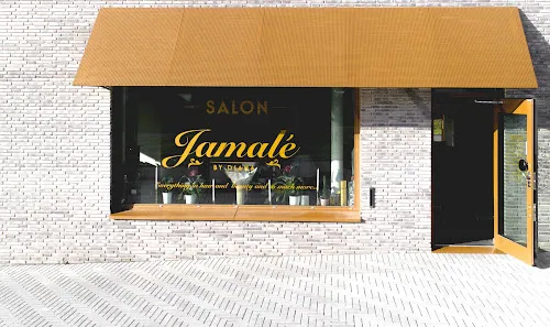 8 - Salon Jamalé