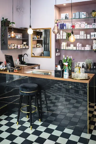 3 - Salon krásy FAME