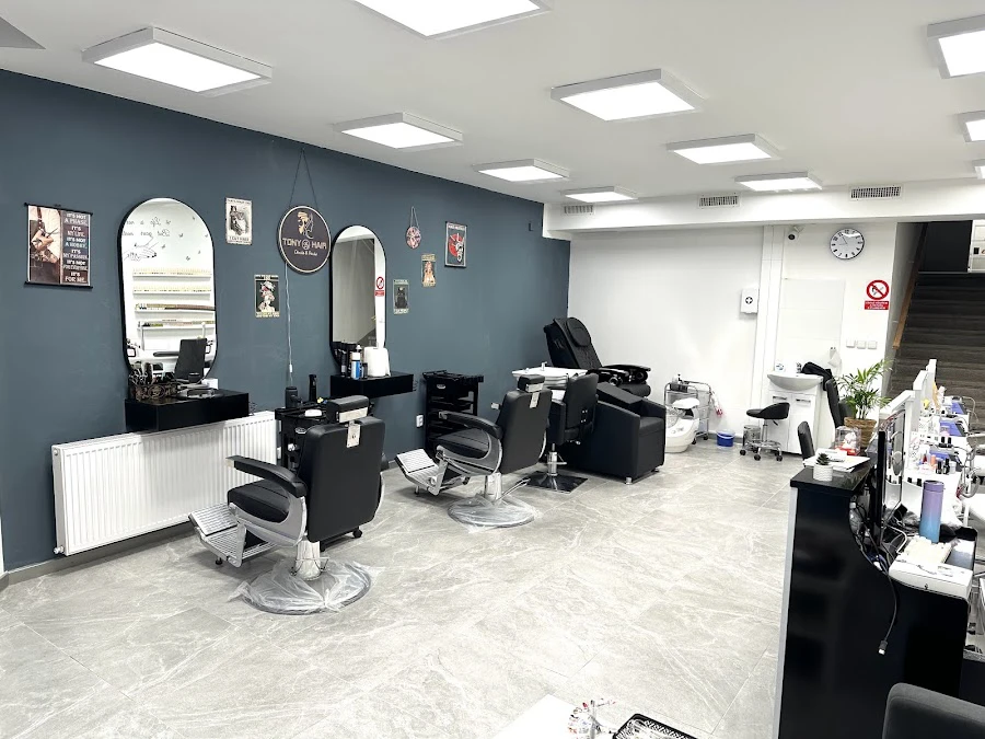 1 - Salon Majka Lee