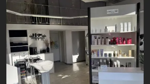 1 - Salon Nicole Galla