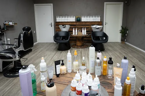 5 - Salon Puk v/Åse B. Jensen