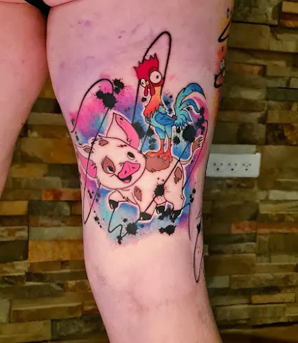 8 - Salon Toleen V/ Satanai Ibrahim