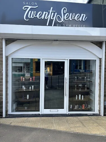 2 - Salon Twenty Seven