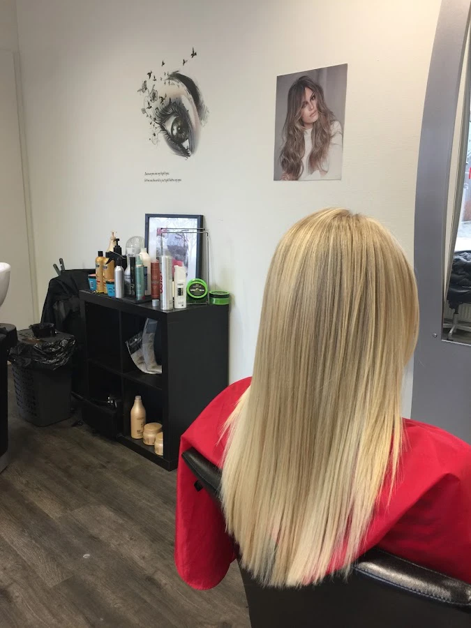 1 - Salong Lilly Hår och Skönhet