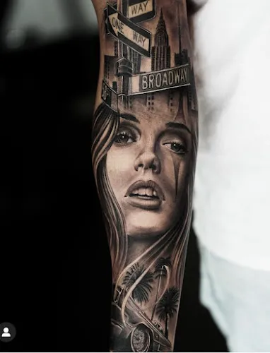 2 - Salong Mustachen i Borås HB