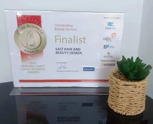 6 - Salt Hair and Beauty Design