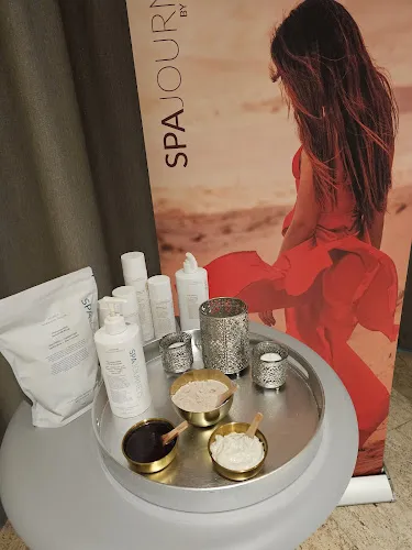 5 - Salt Hair and Beauty Design