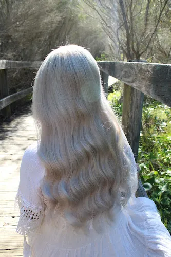 4 - Salt Hair and Beauty Design