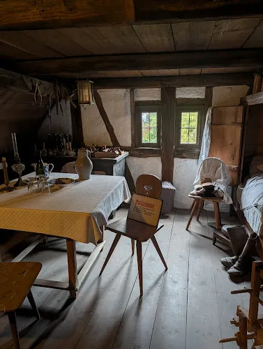 3 - Saman’S Barbershop