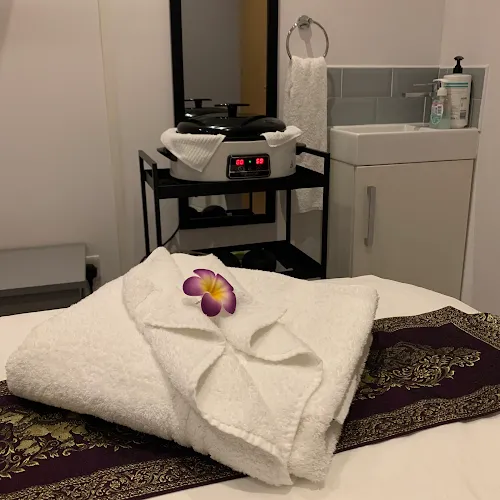 5 - Samira Hair & Beauty