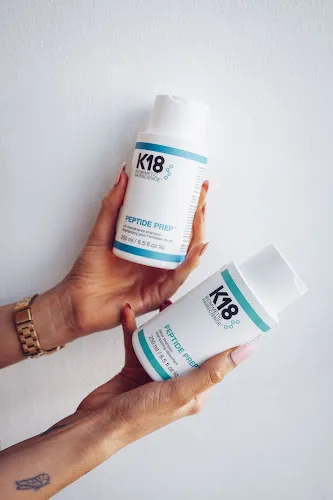 5 - Samira’s Salon