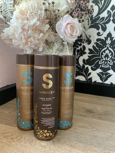 2 - Sammy’s Beauty