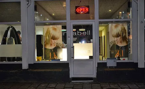 3 - Sapphire Beauty & Skincare