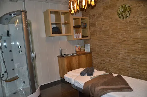 2 - Sapphire Beauty & Skincare