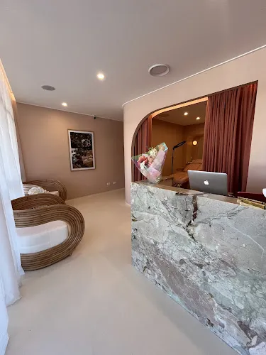 4 - Sarahs House of Beauty