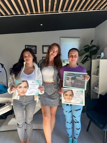 3 - Sarpsborg frisør AS