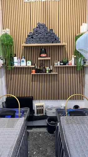 4 - SAS HAIR SOCIETY