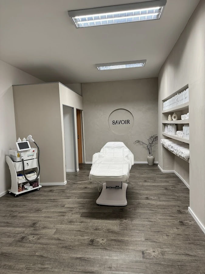 1 - Savoirkosmetik & Academy Dauerhafte Haarentfernung Nur für Frauen