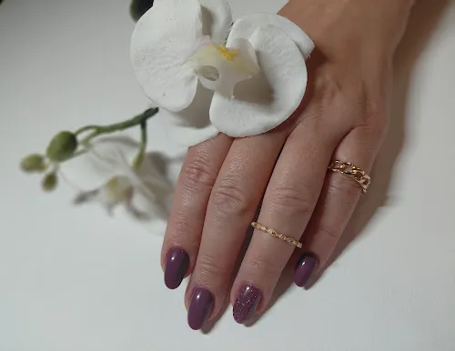 7 - SB COSMETIC&VISAGISTIC