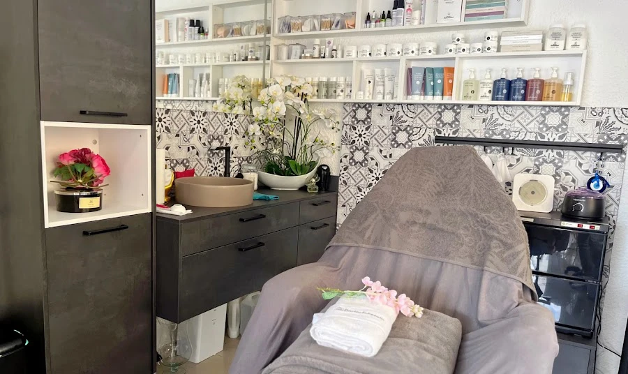 1 - Schön Sein Salon