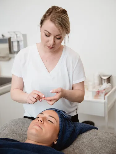 7 - Schönheitsfee Andrea Pittler