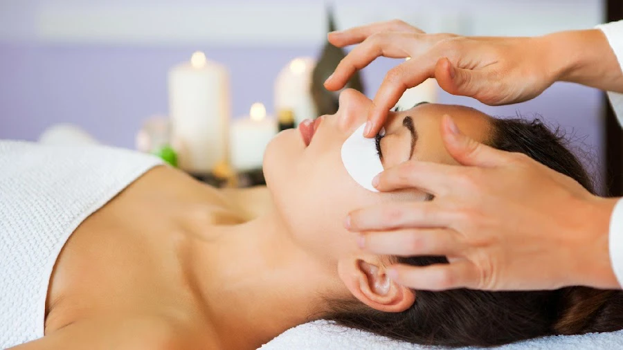 1 - Schon Schön Beauty Bar