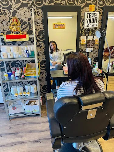 4 - Seemas Glow Clinic