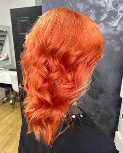 6 - SELF Skin and Aesthetics