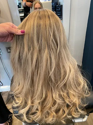 8 - Serenity Hair Studio