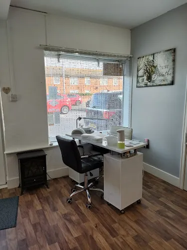 5 - Serenity lounge hair & Beauty