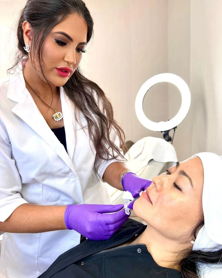 1 - Serenity nail bar